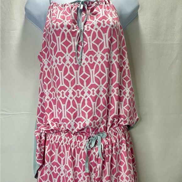 The Royal Standard Pink Geometric Women's Sleepwear Set Size M NWT - Picture 3 of 12